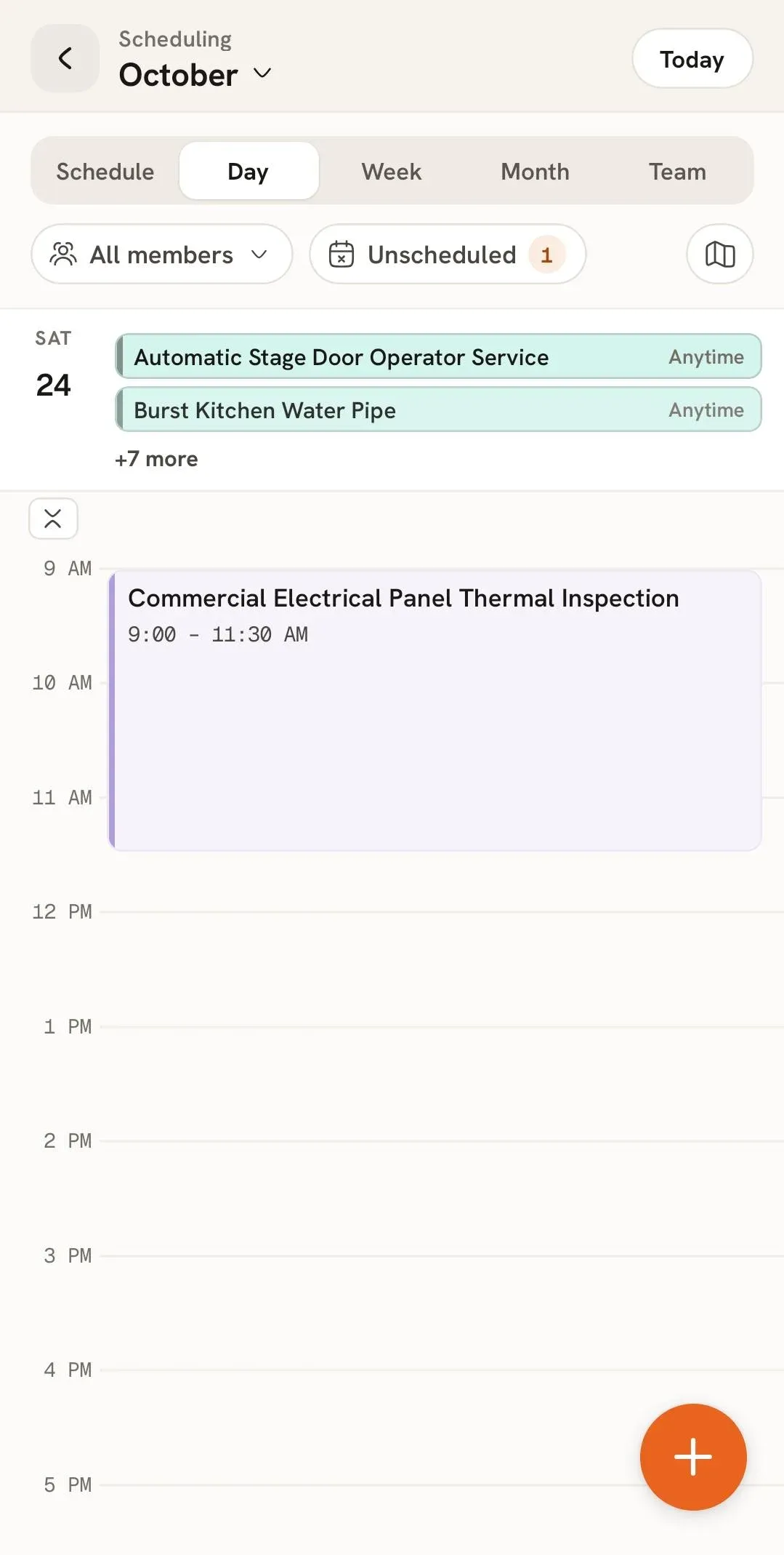 Daily scheduling view displaying jobs and time details.