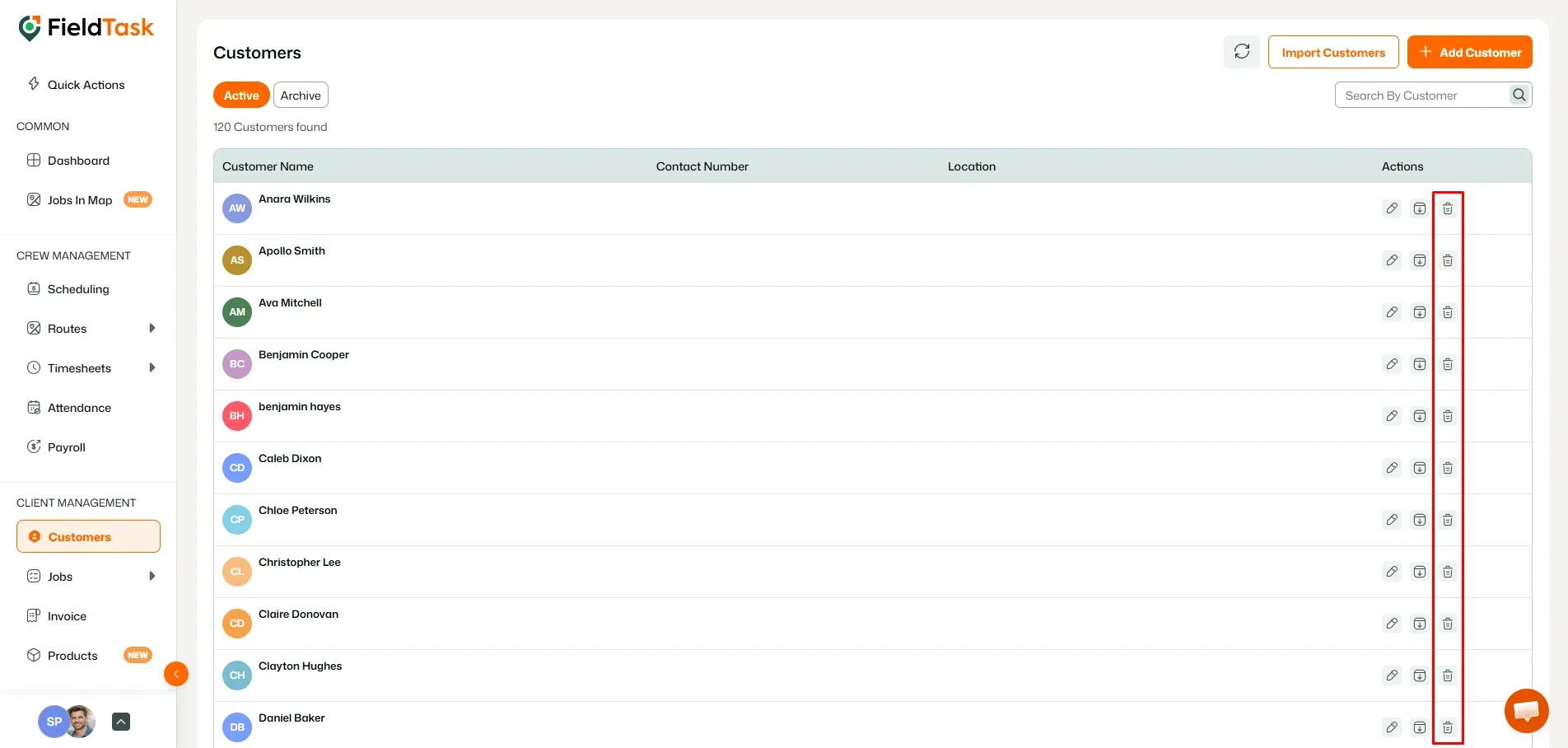 FieldTask customers list with delete actions highlighted
